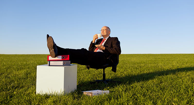 What-Tone-Should-You-Use-When-Responding-to-Customers-by-Email-not-too-casual